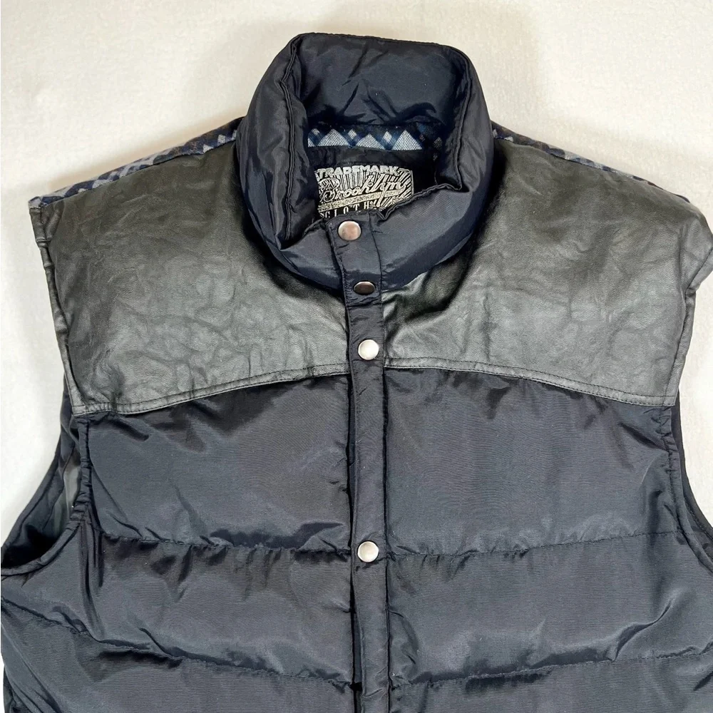 BROOKLYN CLOTH Men’s Black and Grey Zip Up Puffer Vest Gorpcore Size Extra Large
